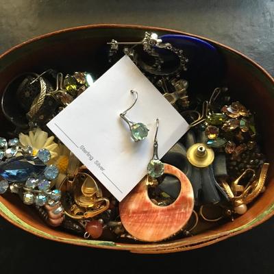 ESTATE JEWELRY