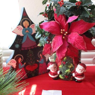 Faux Flower Arrangement/Spray painted decor