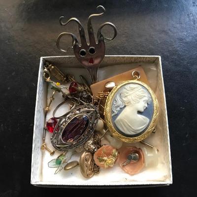 ESTATE JEWELRY