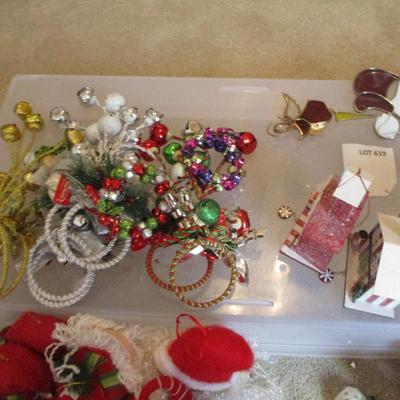 Assorted Christmas items