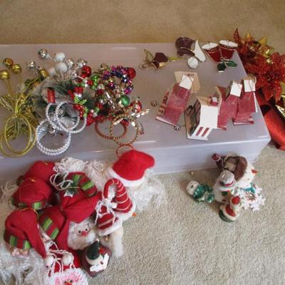 Assorted Christmas items
