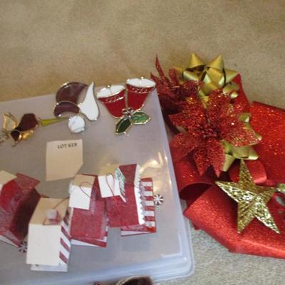 Assorted Christmas items