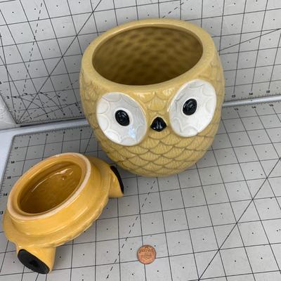 #176 Yellow Owl Cookie Jar