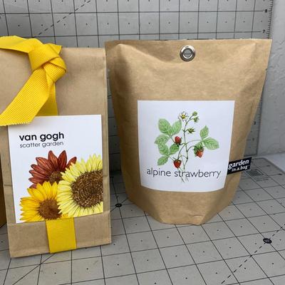 #185 Garden in a Bag: Alpine Strawberry, Mini Sunflower & Van Gogh Scatter Garden