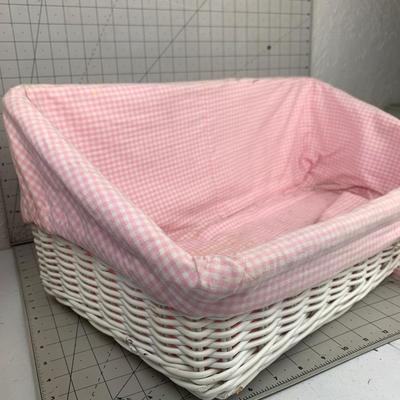 #189 Pink Lined Basket
