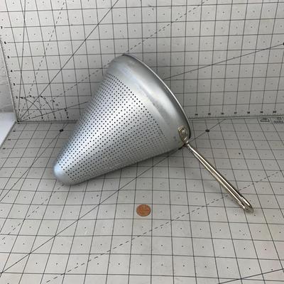 #230 Cone Shaped Metal Strainer
