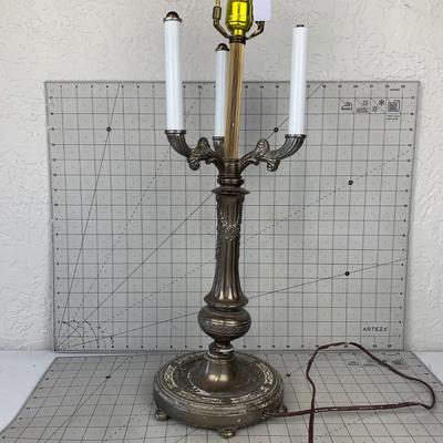 #267 Vintage Lamp