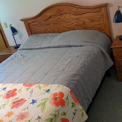 Well Made Oak Bedroom Set (bed frame, mattress, and 2 nightstands)