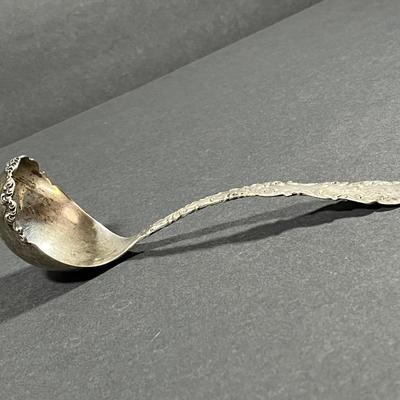LOT 15: Vintage Sterling Silver Serving Spoon / Ladle - 61.1 gtw