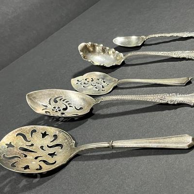 LOT 17: Collection of Vintage Sterling Silver Serving Utensils - 219.2 gtw