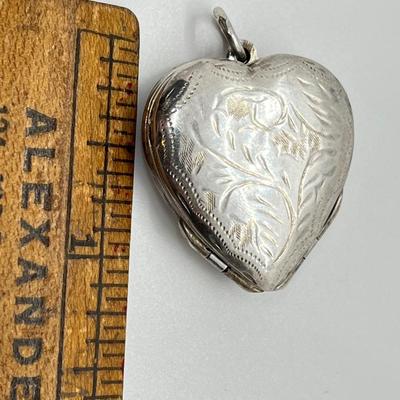 LOT 22: Vintage Sterling Silver Folding Heart Locket Pendant & Unmarked Silver Brooch
