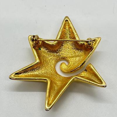 LOT 52: Goldtone COstume Jewelry Pins - Star & X Pattern