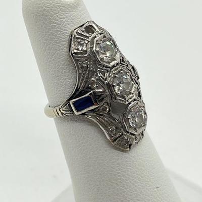 LOT 128: Antique Art Deco Platinum Filigree Diamond & Sapphire Ring - Sz. 4.5 - 4 gtw