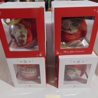 Item 2 Glass ornaments