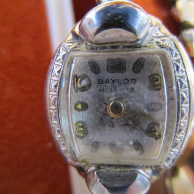 #4 2 Vintage Ladies watches, Caravelle and Baylor
