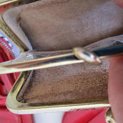 #33 Handbags and coin purses