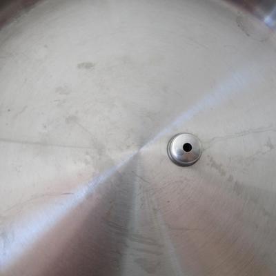 #40   Luster Craft by Westbend Stainless Steel pan