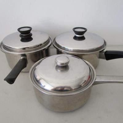 #43 3 pans with lids