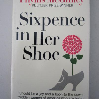 #76 8 Paperback books
