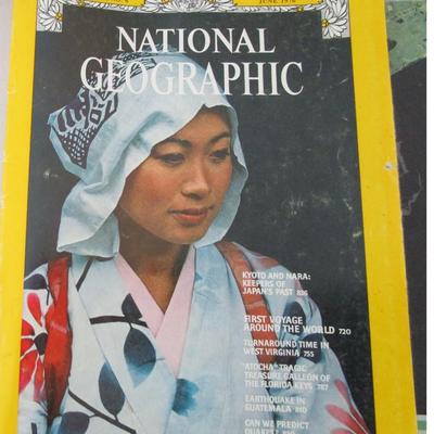 #86 National Geographics 1976 (9)