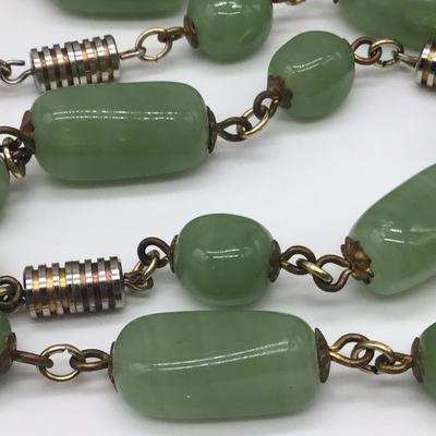 Unique. Vintage  Necklace. Each link Barrel Clasp. I ðŸ¤” Think.  GREEN JADE. Guessing
