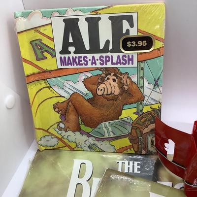 Beatles, ALF. Marlboro