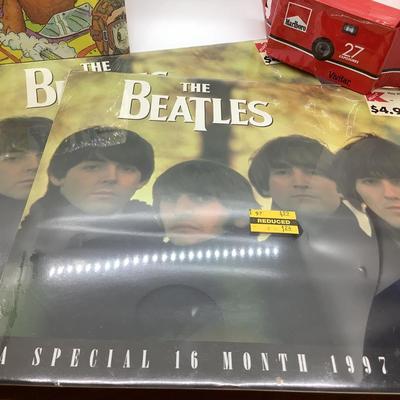 Beatles, ALF. Marlboro