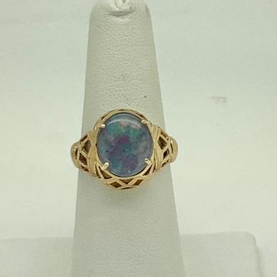 #8285 14K Yellow Gold Woven Ladies Ring with Australian Opal