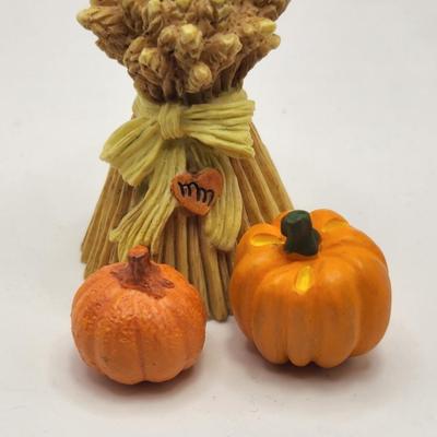Wheat Stalks sheaves 2" and 2 mini Pumpkins # 142891