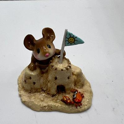 Wee Forest Folk SANDY'S CASTLE  M-349, White Trunks, blue Flag