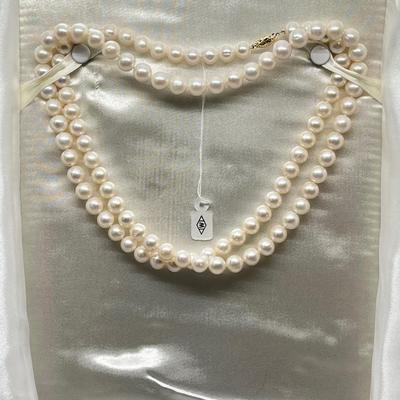 LOT 97: Real Cultured Pearl 32