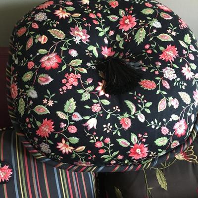 Sofa pillow collection