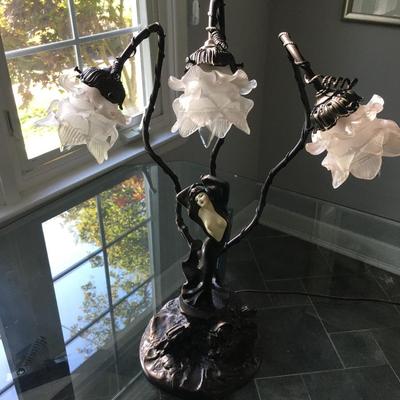 Art Deco Style table lamp