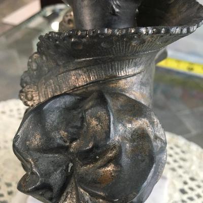 Lovely bronze metal bust of woman