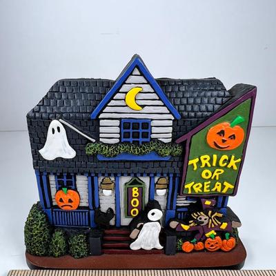 Brandywine Collectibles Stone cast Trick or Treat