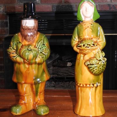 Thanksgiving pioneer man and woman