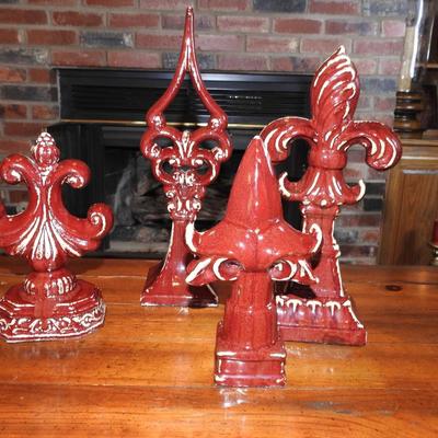Assortment of fleur de Lis