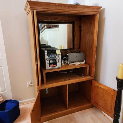 Solid Wood Bar Entertainment Cabinet with Mounted Mirror
