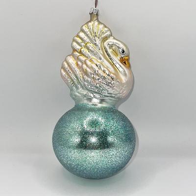 1316 Christopher Radko 1997 Swan Lake Turquoise Glass Ornament
