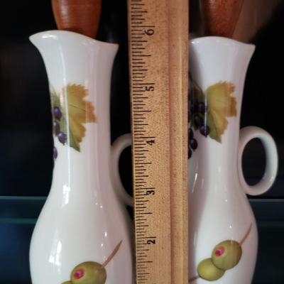 Evesham Oil and vinegar bottles with wood stoppers