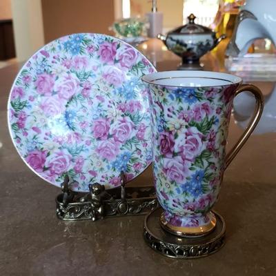 Arnart 5th ave royal chintz cup saucer stand