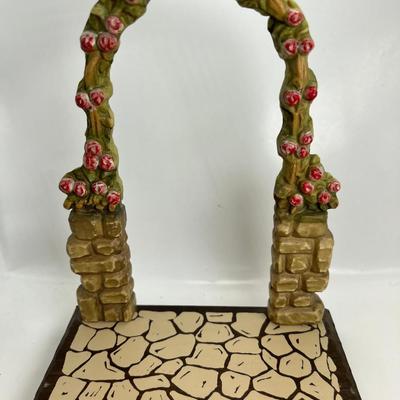 Anri Rose Ach display 6.5 X 5"