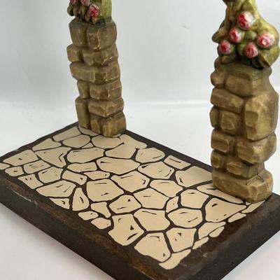 Anri Rose Ach display 6.5 X 5"