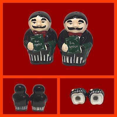 Salt & Pepper Shakers (Group 2)