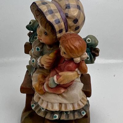 ANRI Italian woodcarving Collectible figurine  "Cherish"