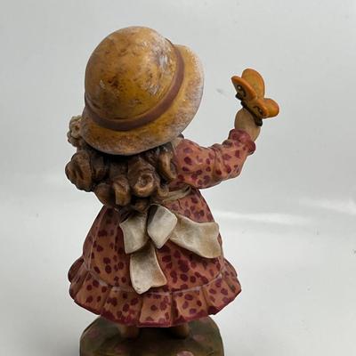 ANRI Italian woodcarving Collectible figurine  "Summer Beauty"