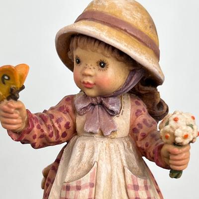 ANRI Italian woodcarving Collectible figurine  "Summer Beauty"
