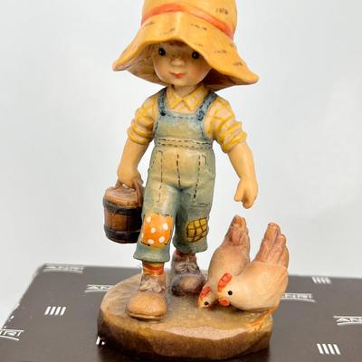 ANRI Italian woodcarving Collectible figurine  "Morning Chores"