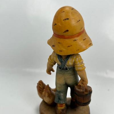 ANRI Italian woodcarving Collectible figurine  "Morning Chores"