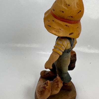 ANRI Italian woodcarving Collectible figurine  "Morning Chores"